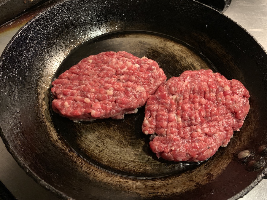 赤い肉汁の正体とは 恵比寿の赤身肉店が語る本気の肉料理 ニクエビス ドットコム